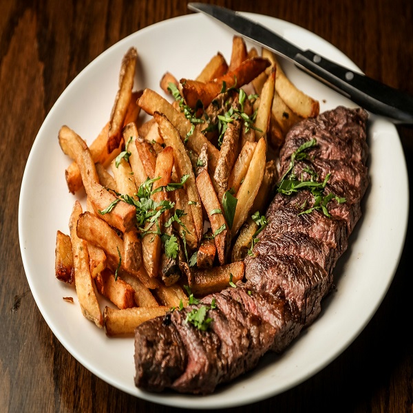 https://unsplash.com/photos/grilled-meat-on-white-ceramic-plate-pe9dvM1rQkM